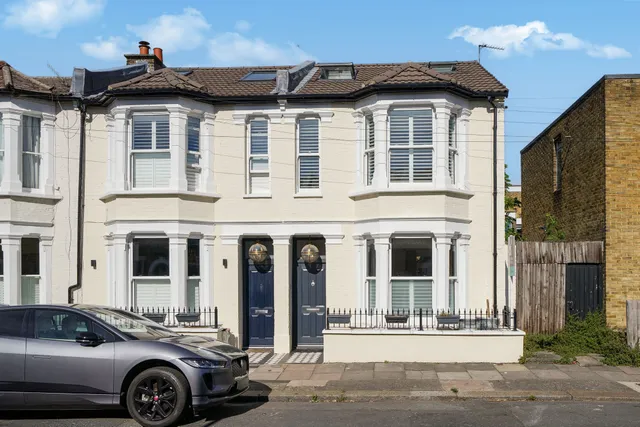 Wickersley Road, London, SW11 5QS