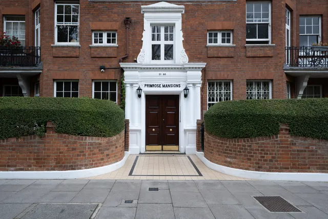 Primrose Mansions, Prince of Wales Drive, London, SW11 4EF