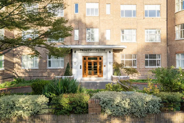 Trinity Close, The Pavement, London, SW4 0JD
