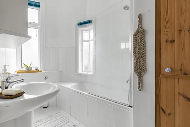 Merton Lodge, Farnan Road, London, SW16 2EY
