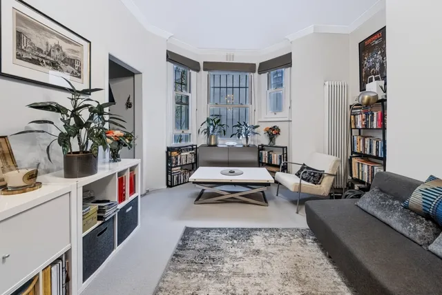 Basement Flat, Barons Court Road, London, W14 9DT