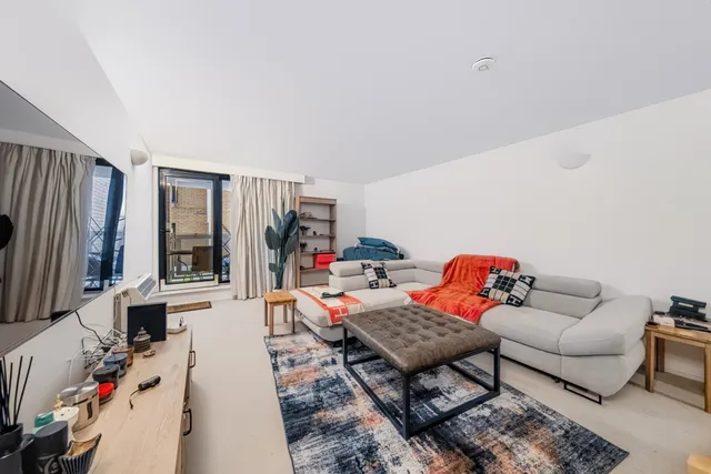 Point West, Cromwell Road, London, SW7 4XA