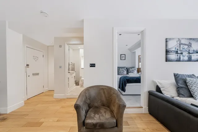 Nell Gwynn House, Sloane Avenue, London, SW3 3BA