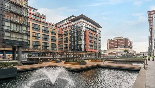 Merchant Square East, London, W2 1AP