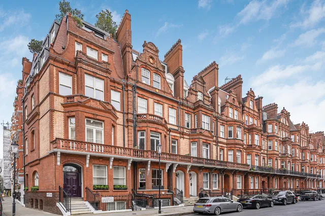 Draycott Place, London, SW3 2SA