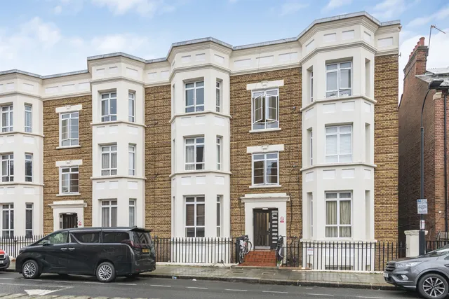 Hadyn Park Court, Curwen Road, London, W12 9AL