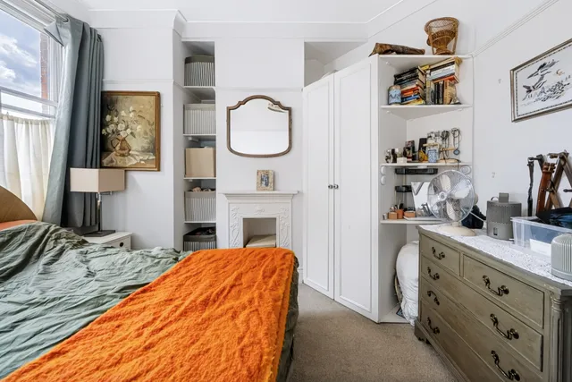 Mark Mansions, Westville Road, London, W12 9PS