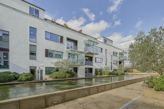 Carlton Drive, London, SW15 2DG