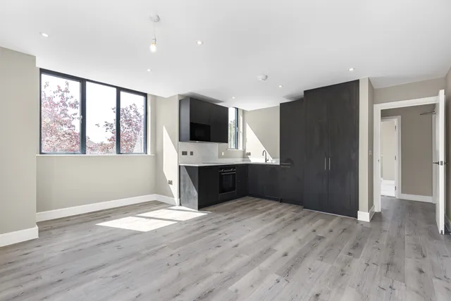 Abbotswood Road, London, SW16 1AJ