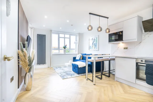 Olding House, Weir Road, London, SW12 0NH