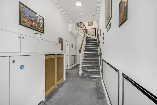 Penywern Road, London, SW5 9SX