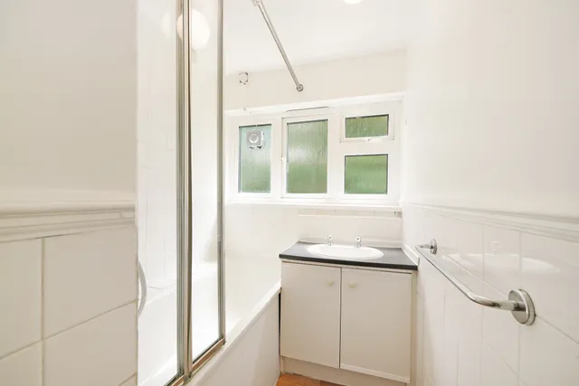 Mckiernan Court, Shuttleworth Road, London, SW11 3DY