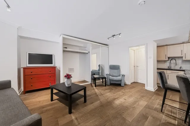Hatherley Grove, London, W2 5RB