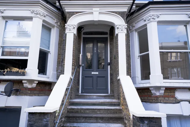 Victoria Rise, London, SW4 0PF