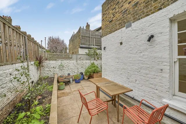 Tennyson Street, London, SW8 3ST