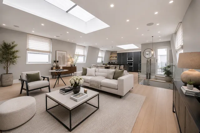 Warwick Gardens, London, W14 8PP