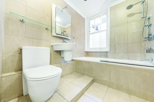 Stafford Mansions, Albert Bridge Road, London, SW11 4QG