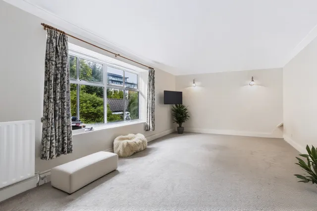 Cambalt House, Putney Hill, London, SW15 6EN