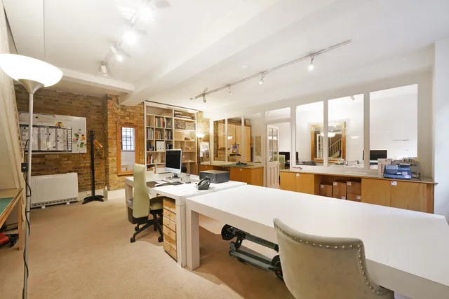 Mandeville Courtyard, Battersea Park Road, London, SW11 4NB
