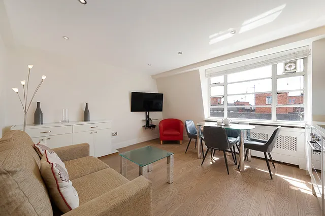 Nell Gwynn House, Sloane Avenue, London, SW3 3BH