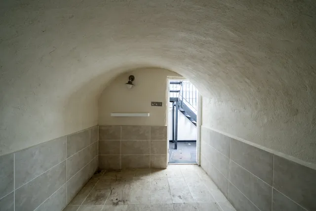 Moreton Terrace Mews South, London, SW1V 2NU
