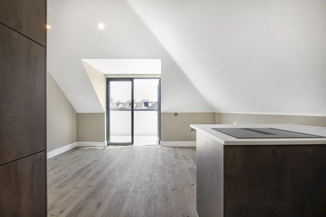 Abbotswood Road, London, SW16 1AJ