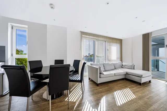 Collet House, Wandsworth Road, London, SW8 2EW