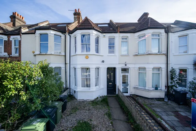 Lewin Road, London, SW16 6JX