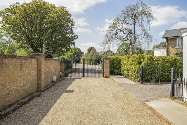North Lodge, Admiralty Road, Teddington, TW11 0NP
