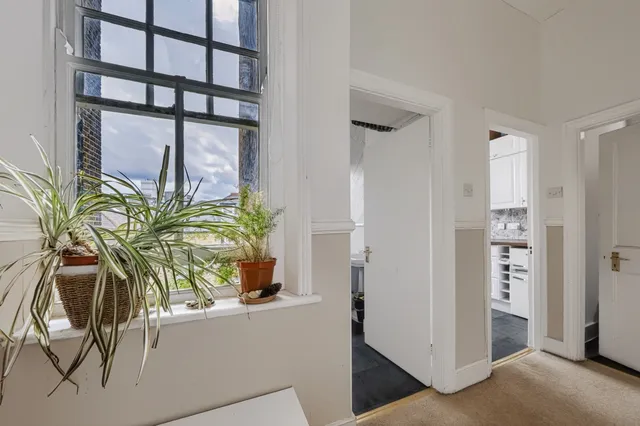 Primrose Mansions, Prince of Wales Drive, London, SW11 4EF