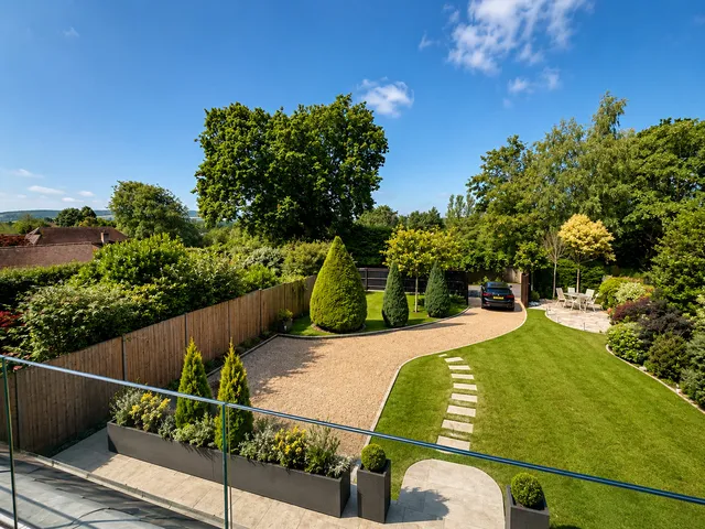 Willow Lodge The Fairway, Midhurst GU29 9JF