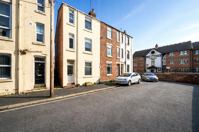 11 Elvey Street, Wakefield WF1 3PP