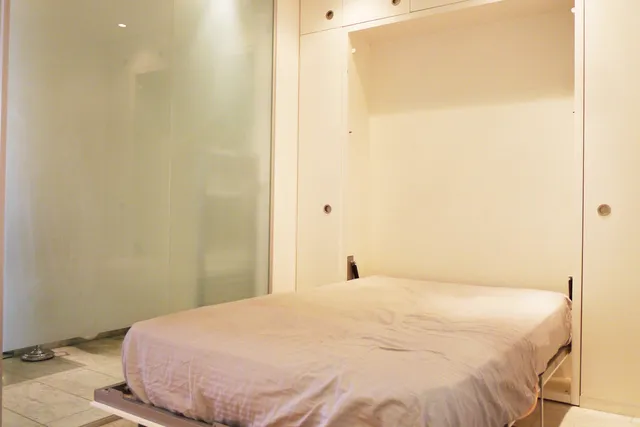 Flat 2008, 4 Fairmont Avenue, London E14 9JD