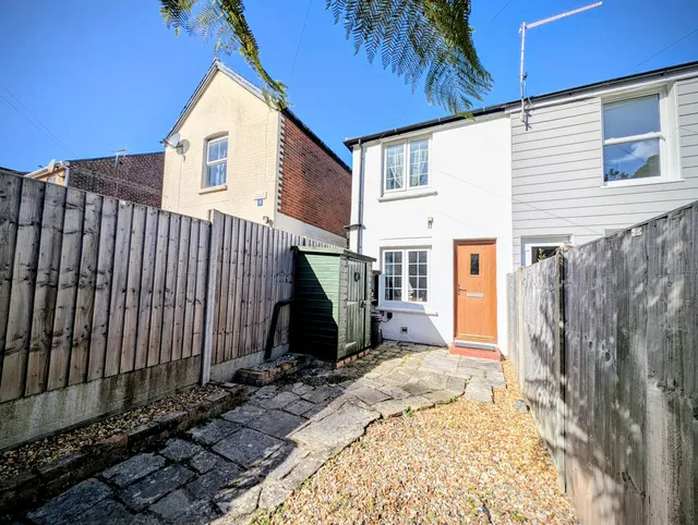 9 Moorgreen Road, Cowes PO31 7LJ