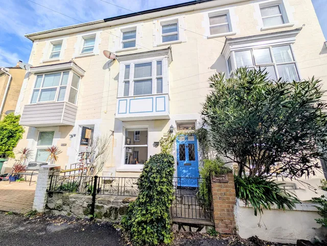 Blenheim Villa Marlborough Road, Ventnor PO38 1TF