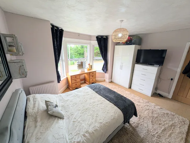 126 Fairlee Road, Newport PO30 2EN