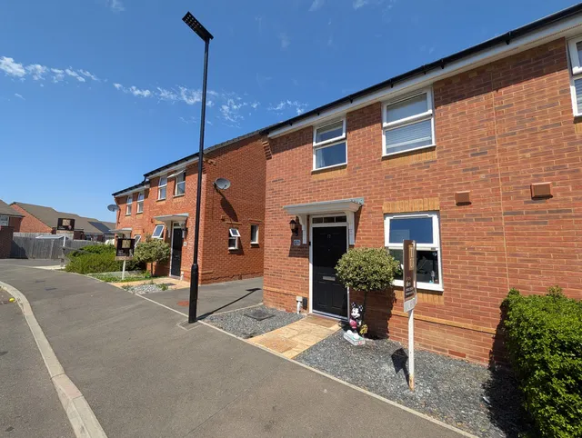 17 Swan Street, Newport PO30 2FA