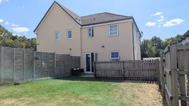 5 Theobald Road, Frome BA11 4FP