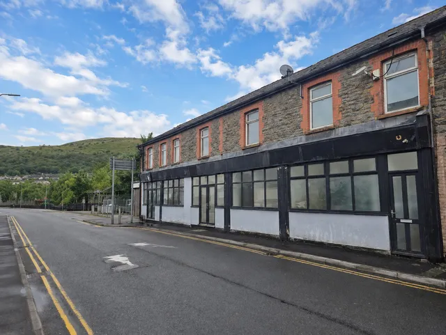 64-66 Pontypridd Road, Porth CF39 9PL