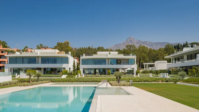 Vilas 12, Marbella Golden Mile, Malaga, Spain