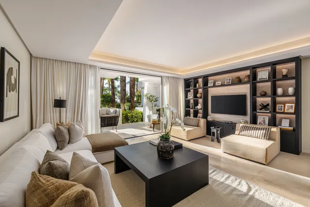 Marina Puente Romano, Marbella Golden Mile, Malaga, Spain