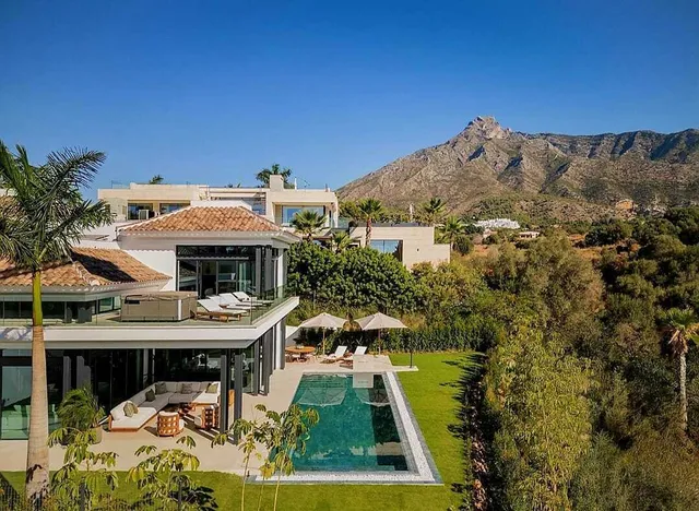 Lomas del Rey, Marbella Golden Mile, Malaga, Spain