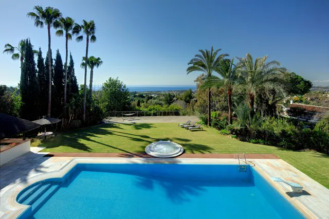Los Picos de Nagüeles, Marbella Golden Mile, Malaga, Spain