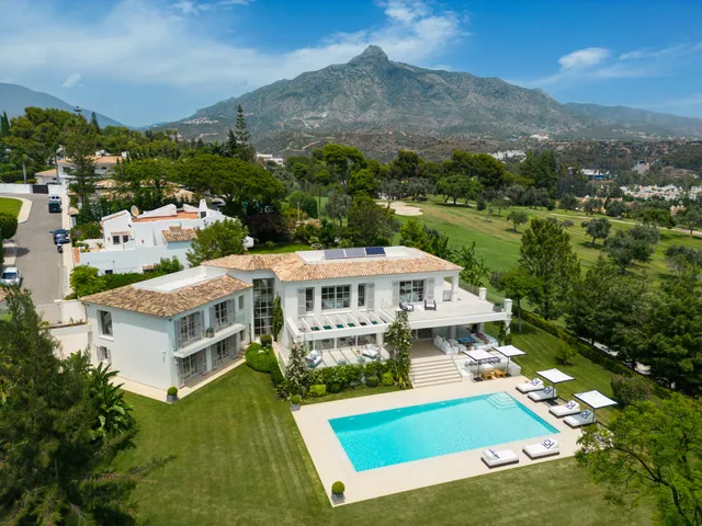 Aloha, Nueva Andalucia, Malaga, Spain