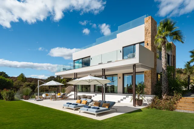Marbella Hill Club, Marbella Golden Mile, Malaga, Spain