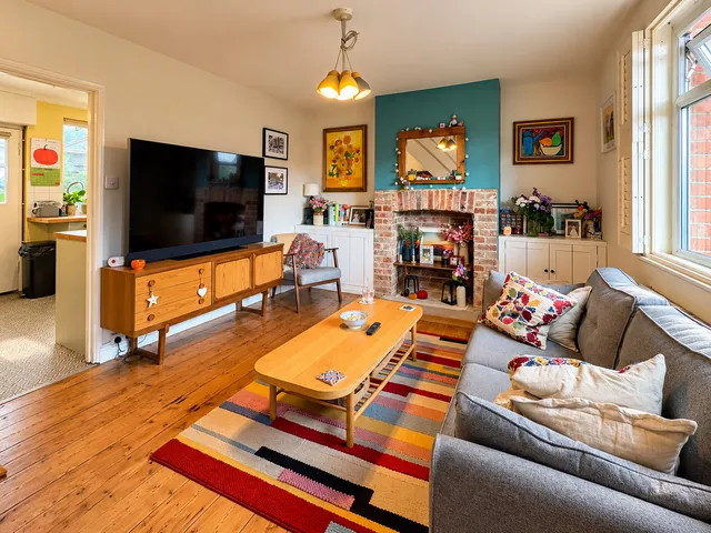 2 Station Road, Petworth GU28 0EX