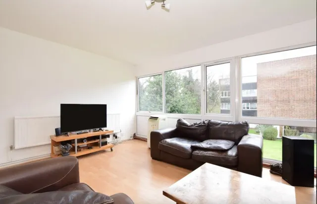 The Ridings, 35 Romford Road, Chigwell IG7 4QY