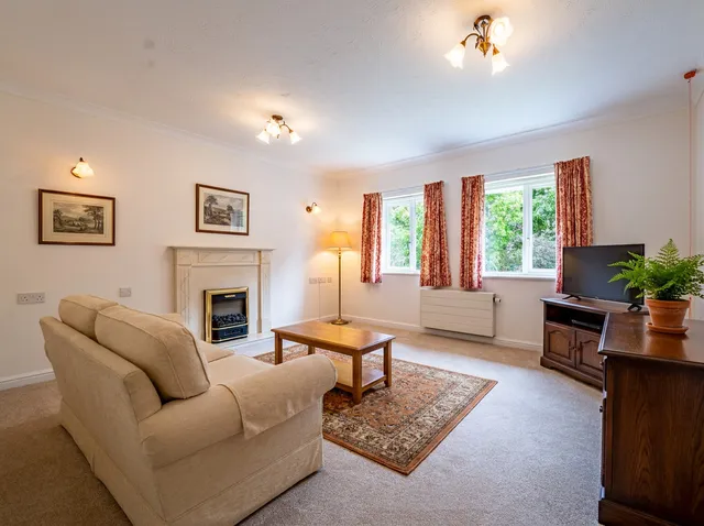51 Minster Court, Bracebridge Heath,Lincoln LN4 2TS