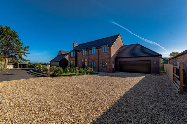 Plot 4 Martin Road, Timberland, Lincoln LN4 3RU