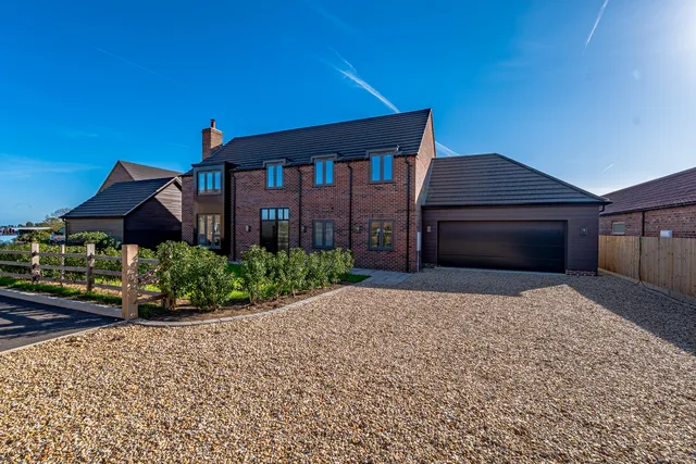Plot 4 Martin Road, Timberland, Lincoln LN4 3RU